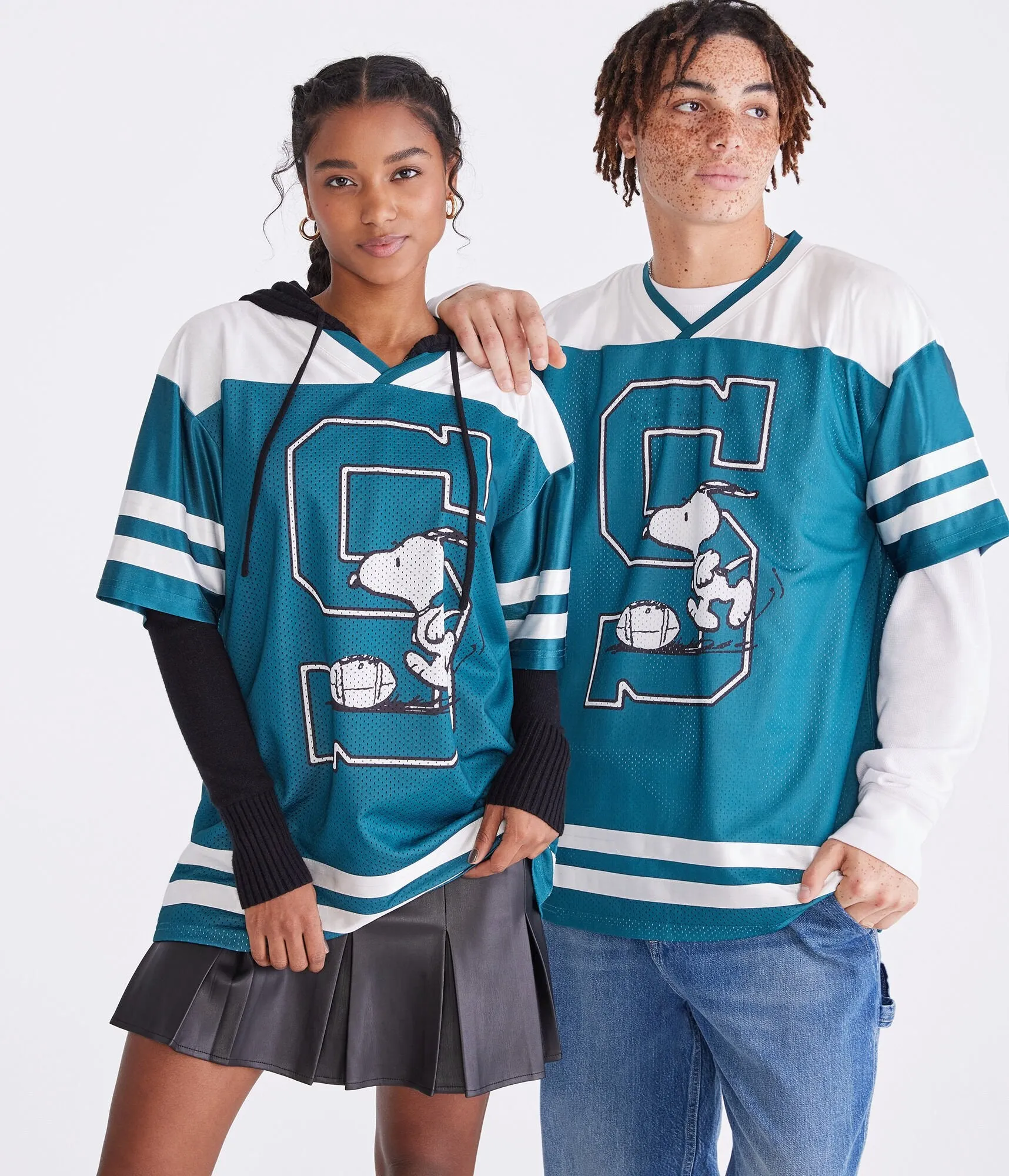 Aeropostale Peanuts | Aéropostale Snoopy Football Kicker Mesh Top