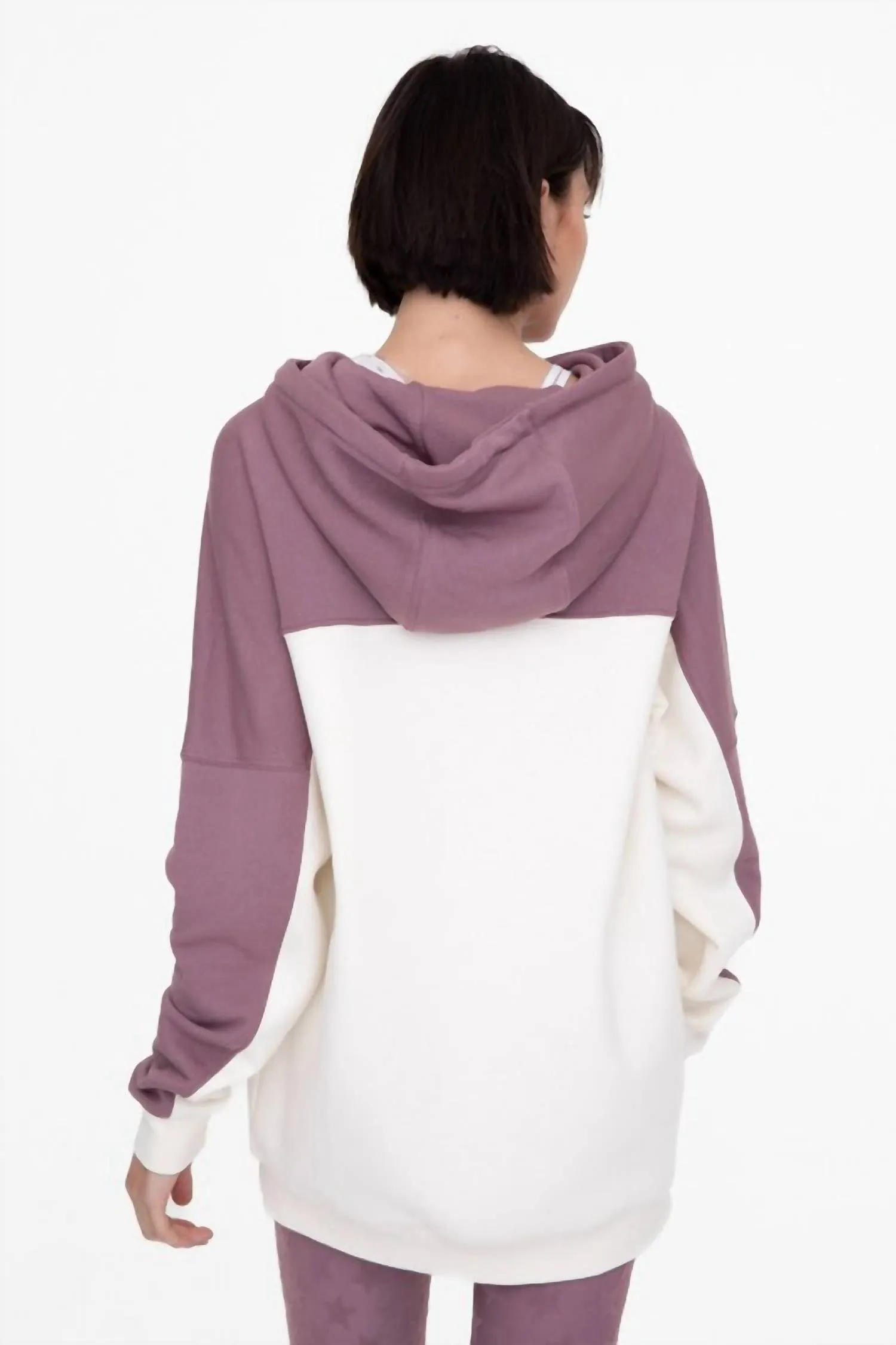 Color Blocked Hoodie Pullover With Pockets In Dark Mauve