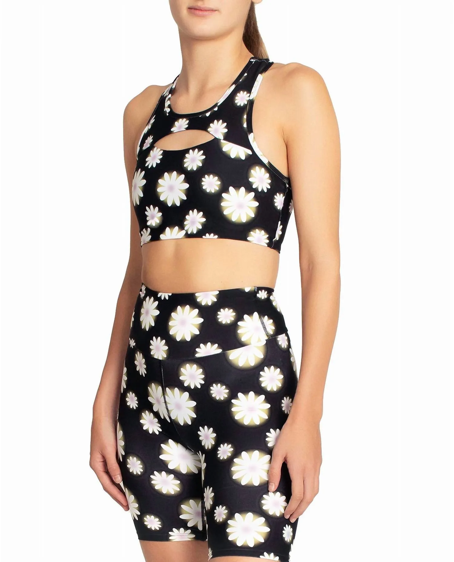 Cut Out Racerback Sports Bra In Hazy Daisy