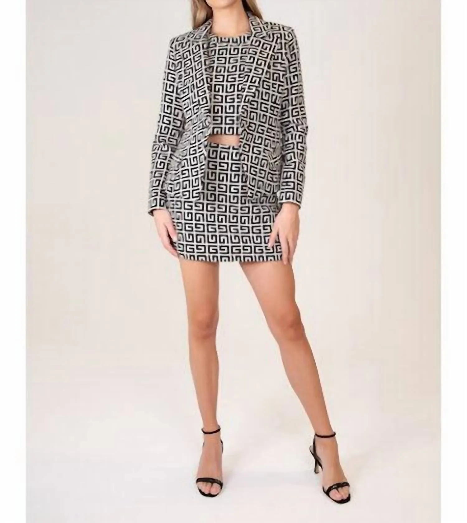 Jessie Jacket In Black/ivory