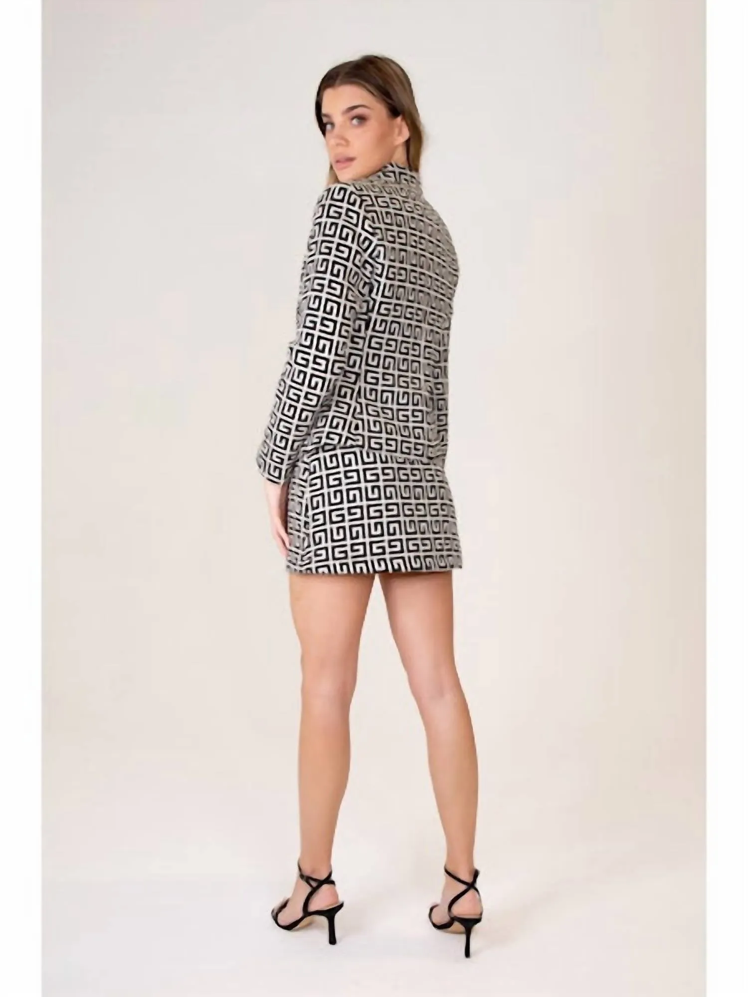 Jessie Jacket In Black/ivory