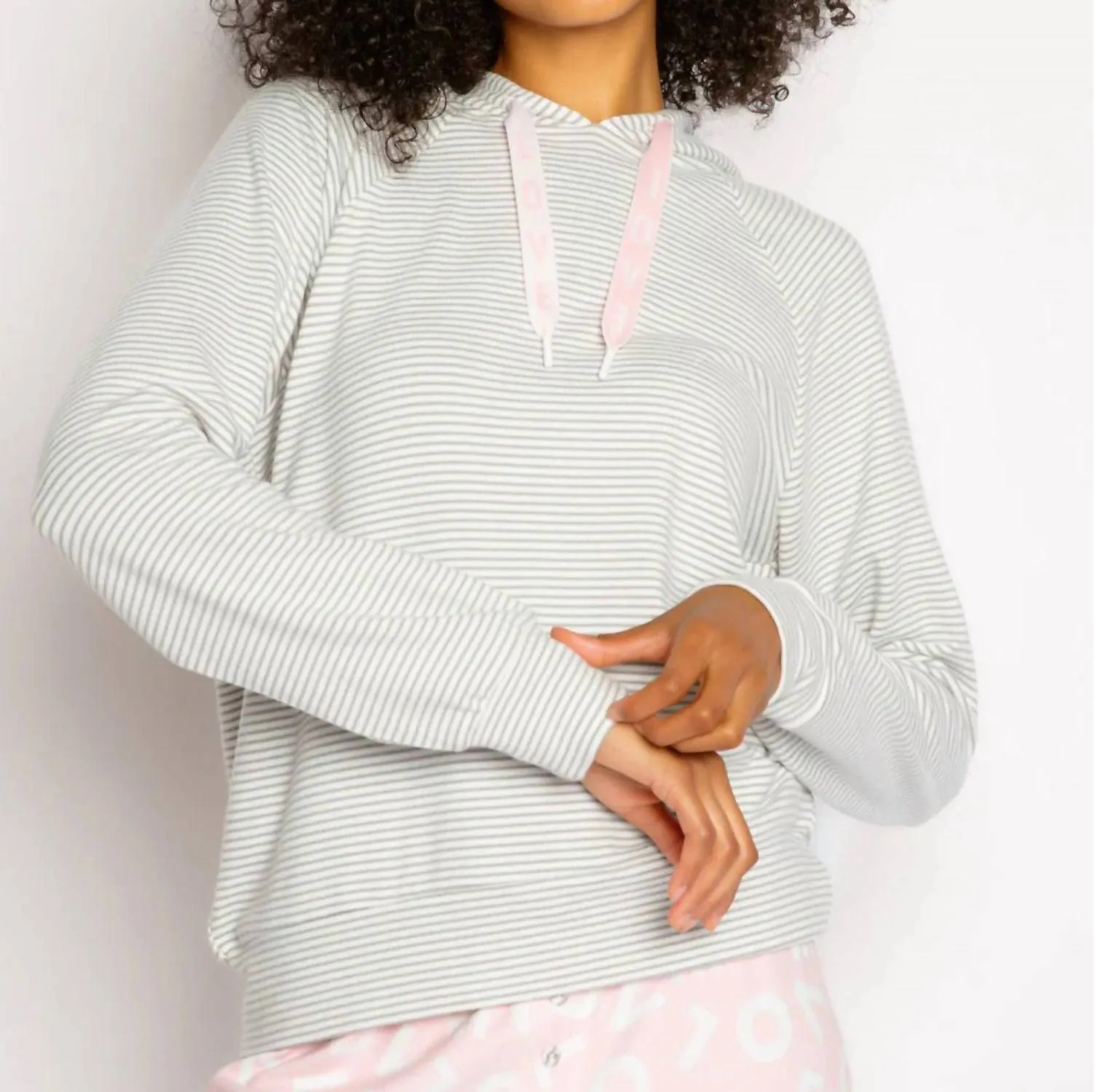 Live Life Gratefully Hoodie In Light Grey