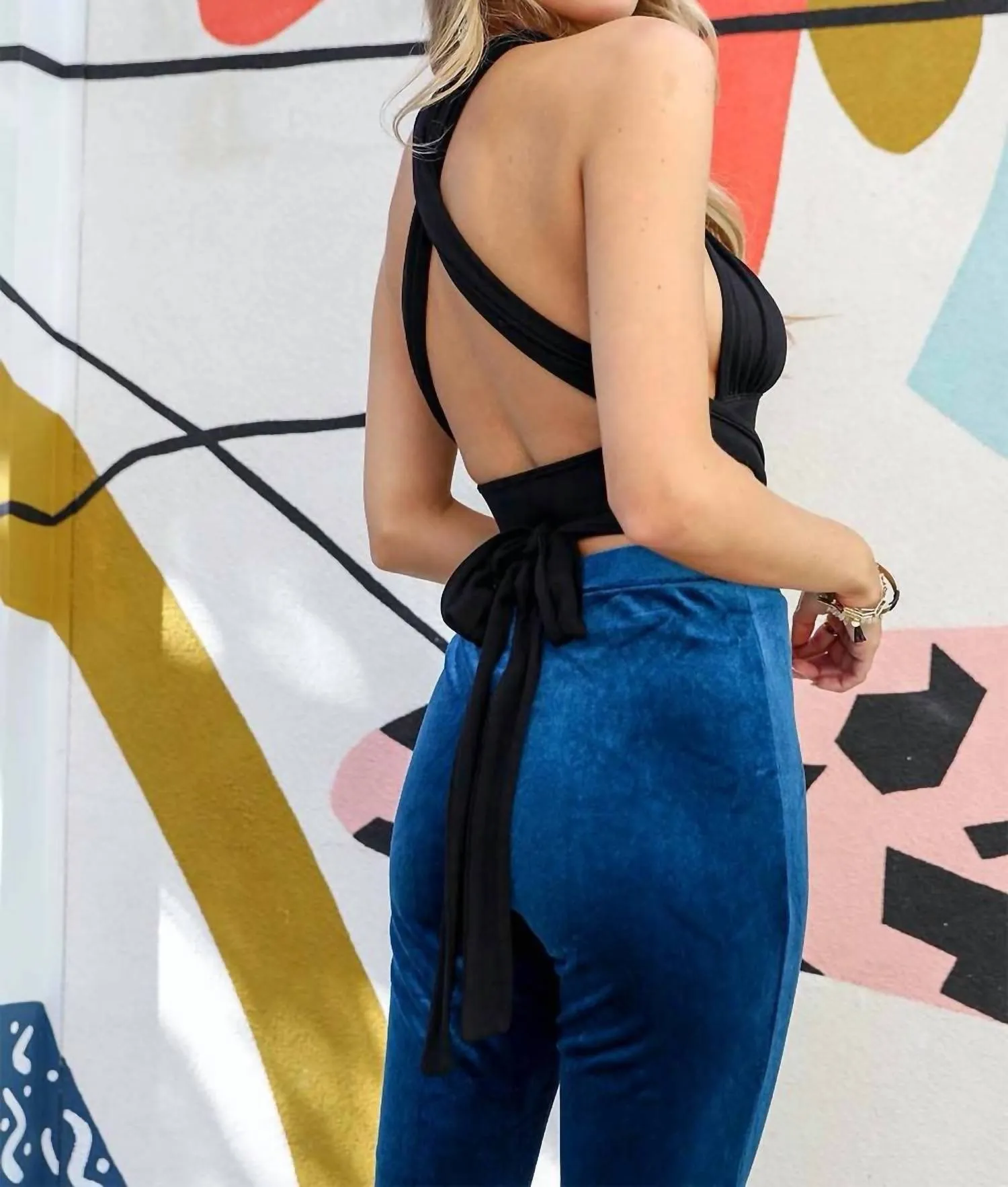 Multiple Ways Convertible Wrap Bralette In Black