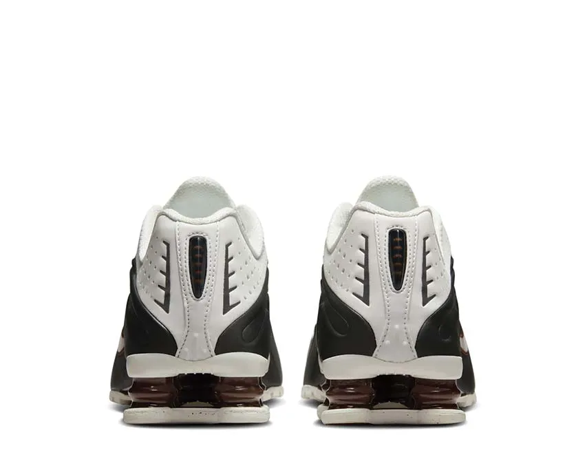 Nike Shoes Nike Shox R4 W "Sail Black"