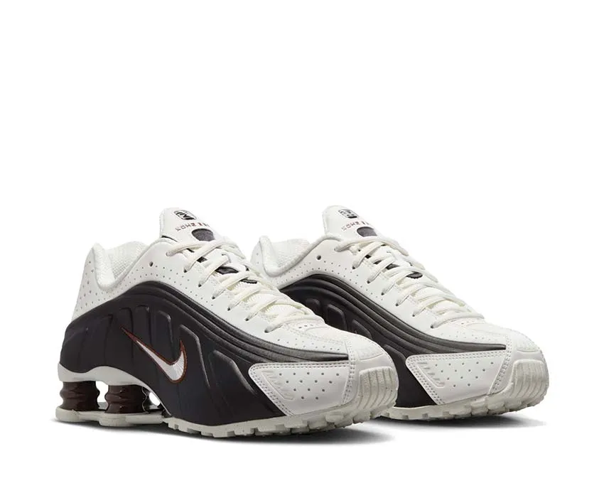 Nike Shoes Nike Shox R4 W "Sail Black"