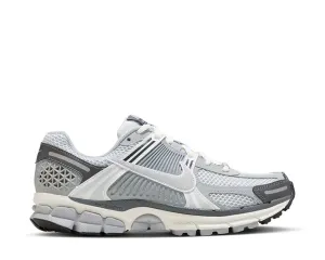 Nike Shoes Nike Zoom Vomero 5 W