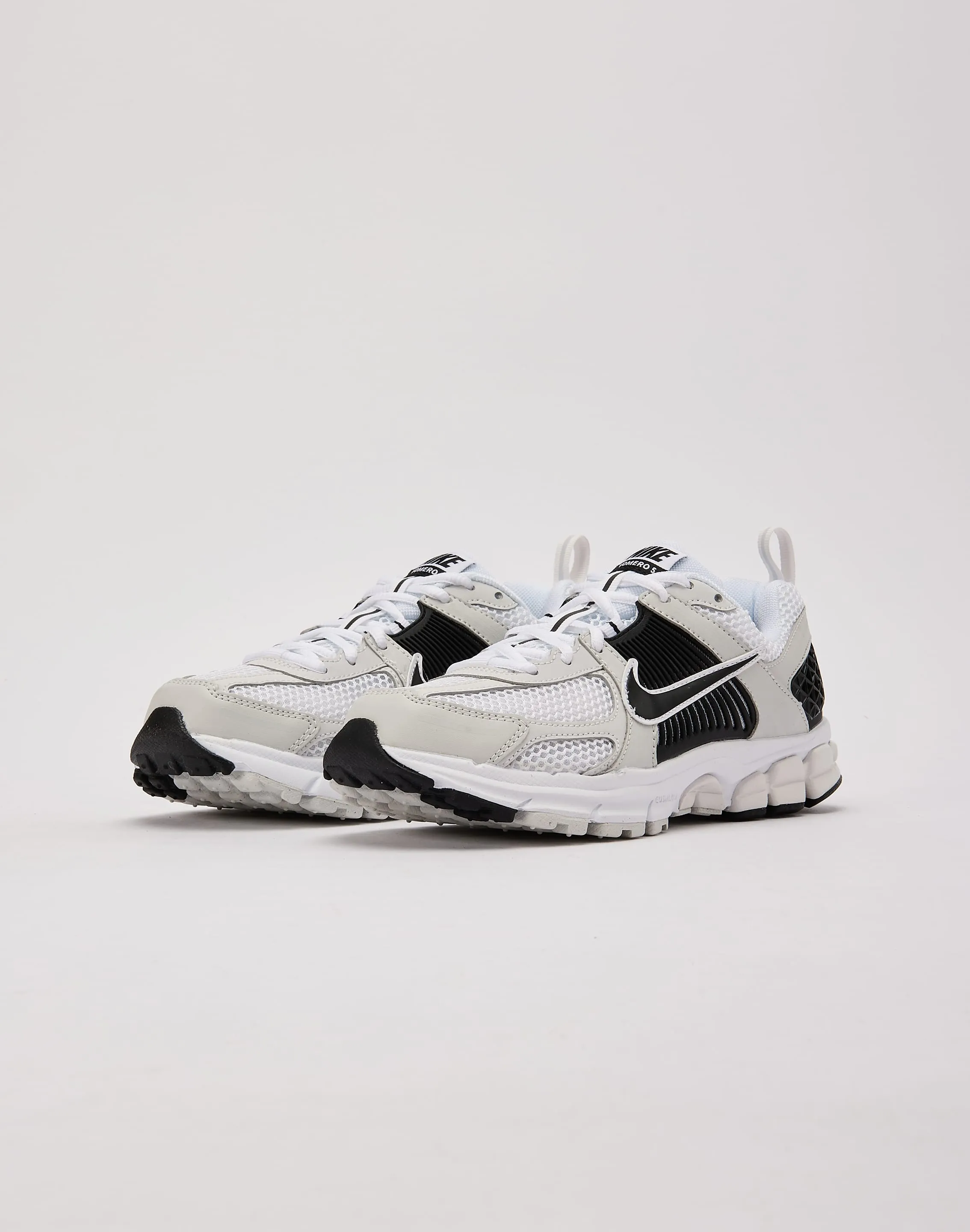Nike Zoom Vomero 5 Grade-School