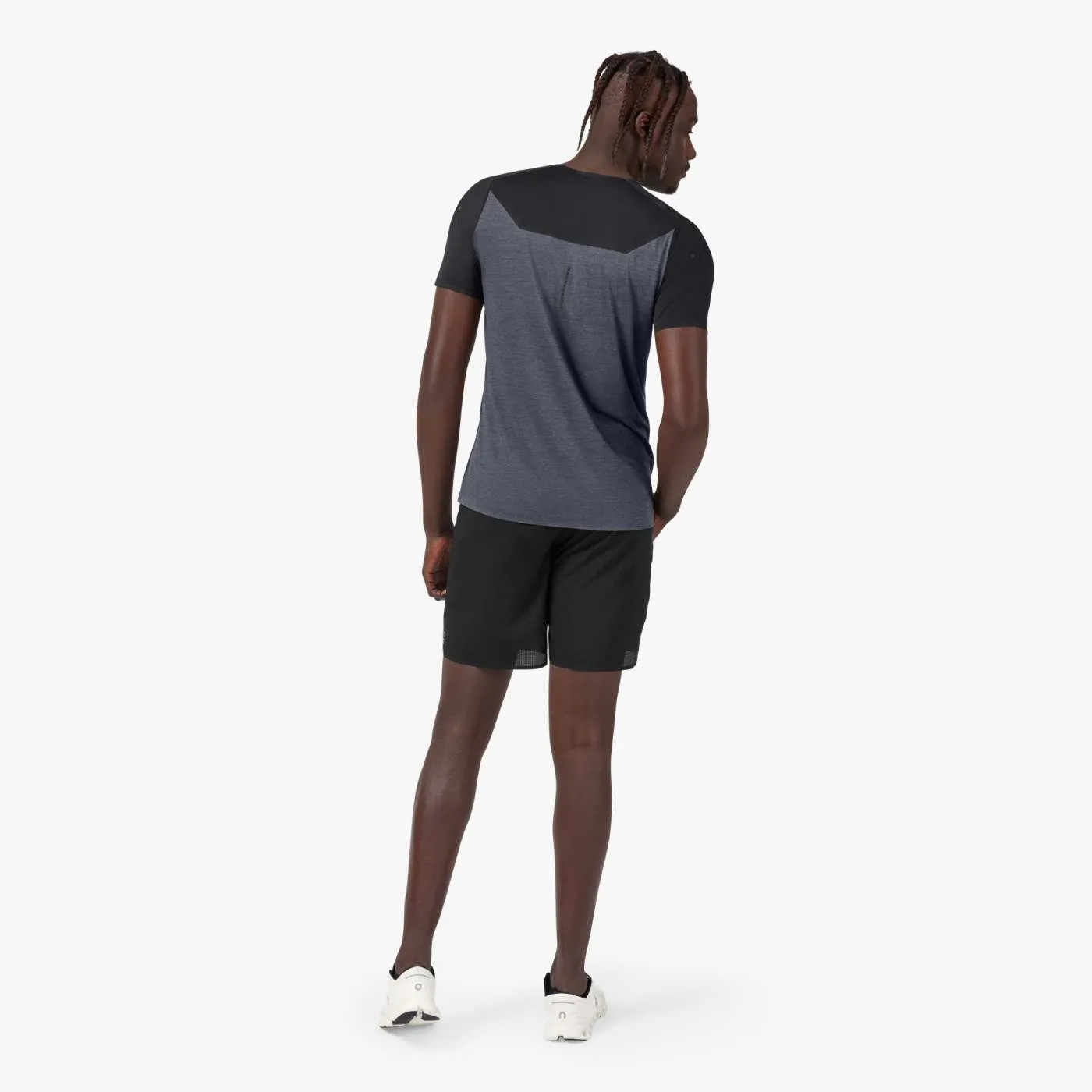 Performance T Black/dark