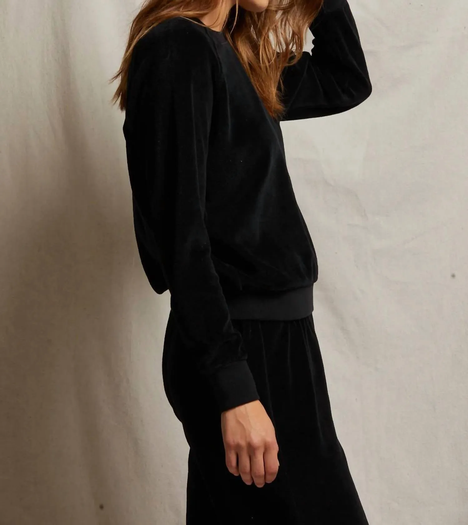 Stella Velour Crewneck Sweatshirt In Black