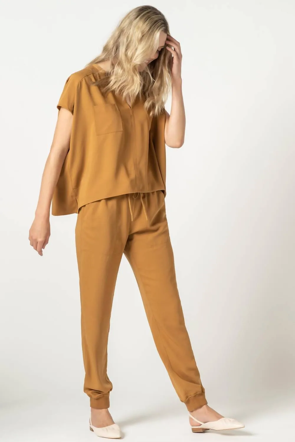 Track Pant In Nutmeg