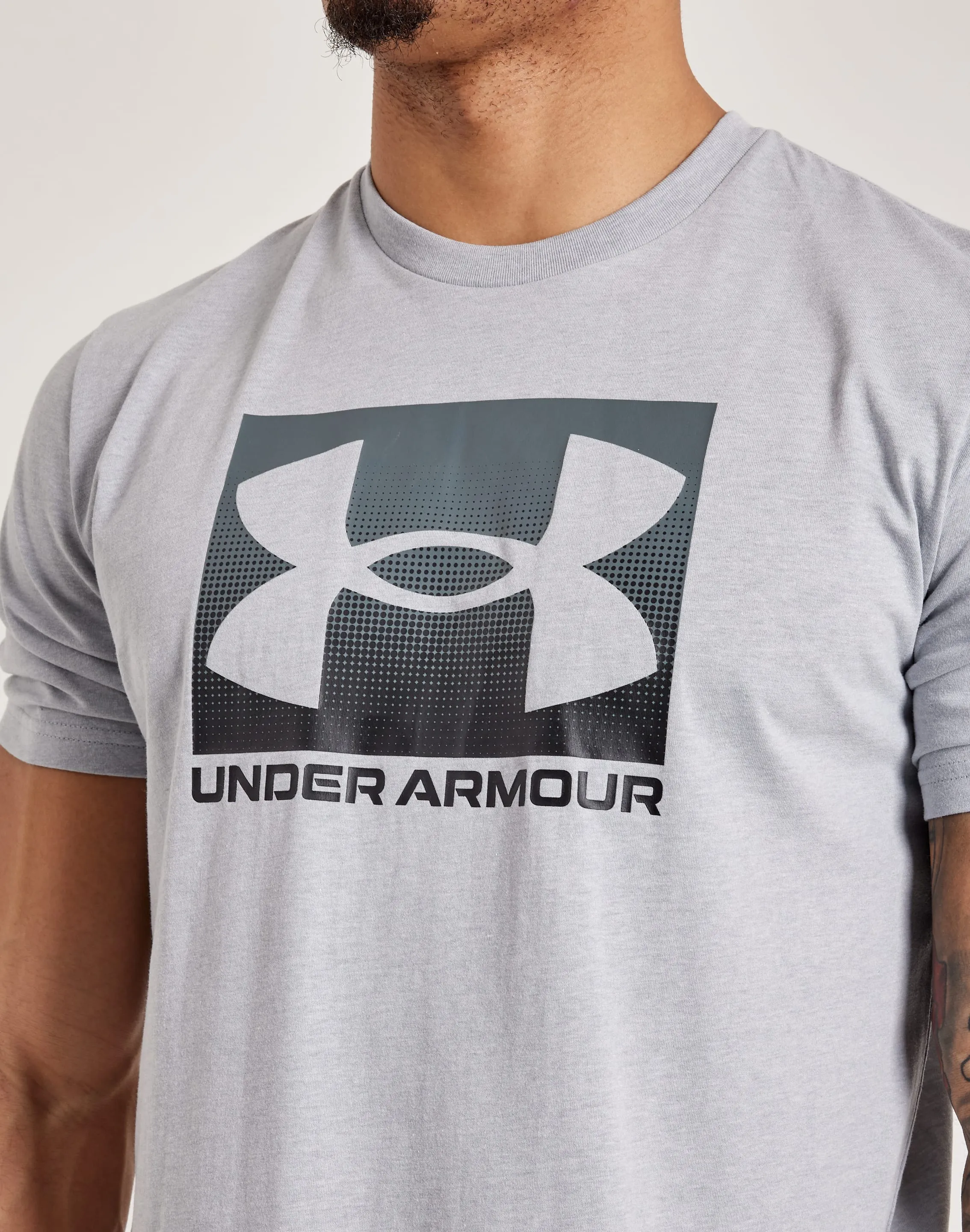 Under Armour Boxed Sports Tee