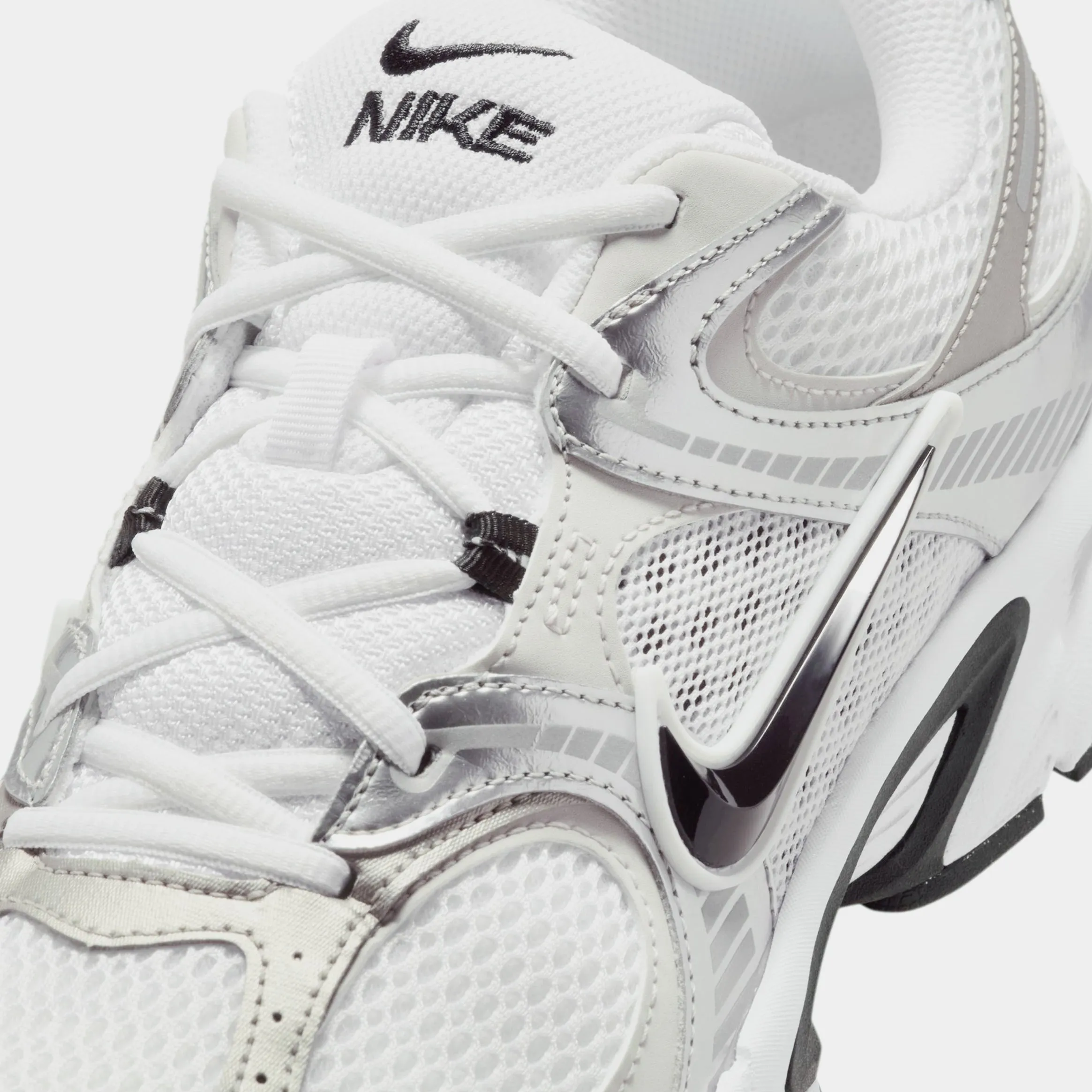 V5 RNR Mens Running Shoes (White/Black/Vast Grey)